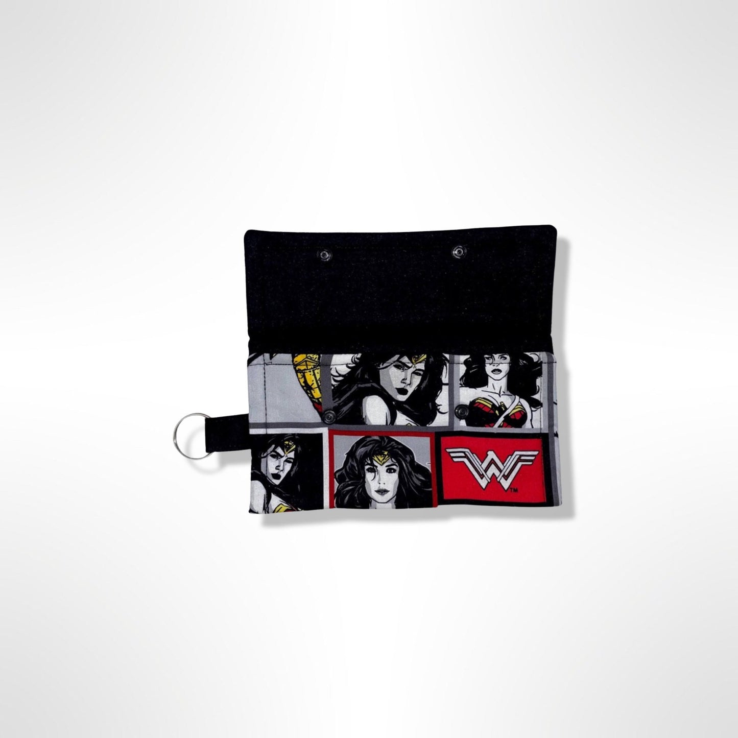 Wonder Woman Multifunctional Pouch